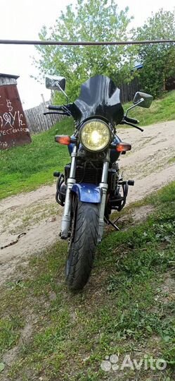 Honda cb400 vtec 1