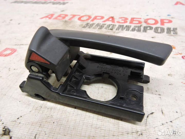 Ручка двери задней внутренняя правая для Kia Rio 2