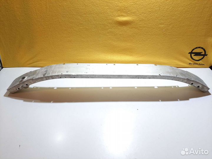 Усилитель передний Opel Insignia