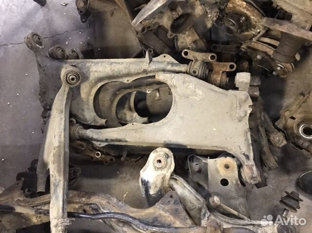 Задние нижние рычаги Ауди с4 Кваттро