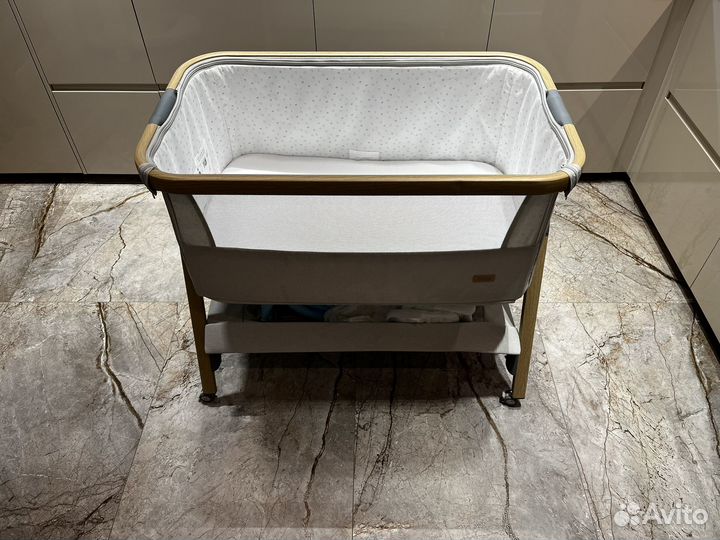 Приставная кроватка tutti bambini cozee