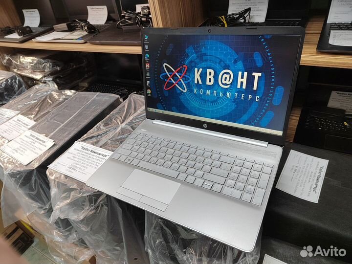 Новенький ноутбук HP 15 на гарантии