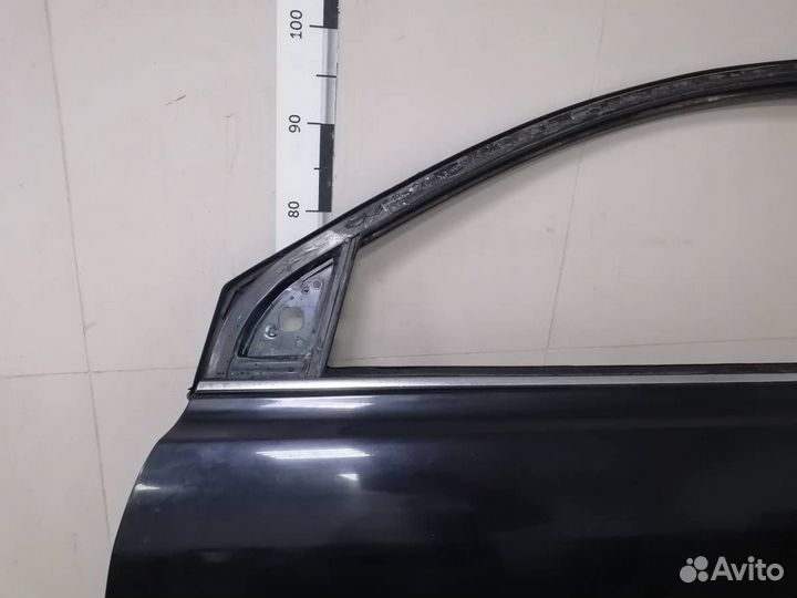 Дверь передняя левая Toyota Avensis