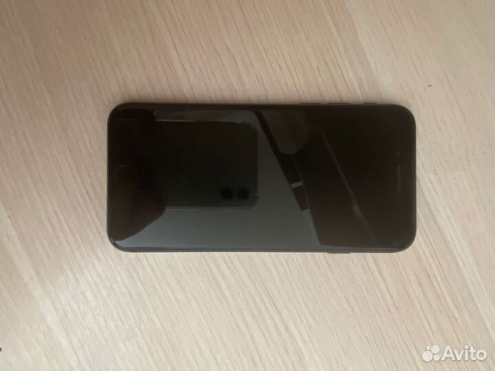 iPhone 8 64 гб