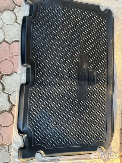 Коврик багажника на hyundai gets