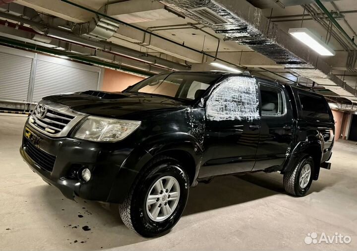 Toyota Hilux 2.5 МТ, 2012, битый, 239 414 км