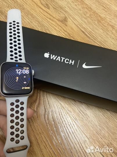 Часы apple watch 5 nike 44 mm