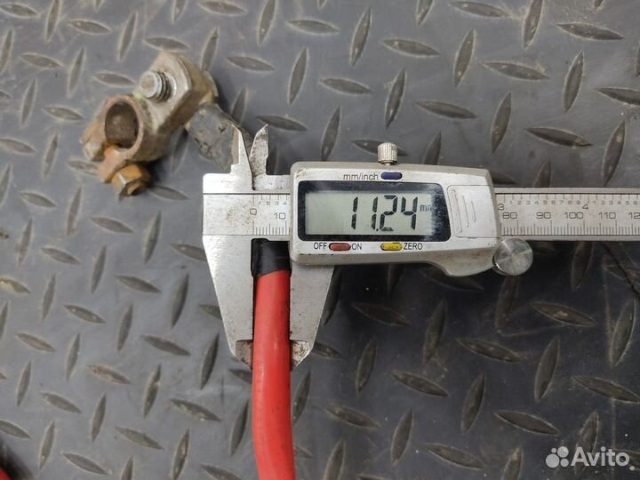 Кабель силовой 1200 мм \ 11 мм Разные Автомобили