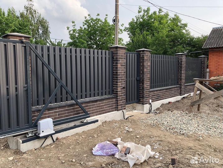 Забор. Бетонные работы