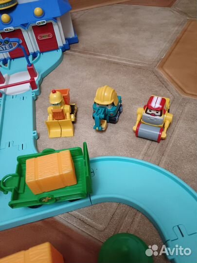 Штаб Поли Робокар