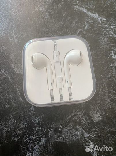 Наушники earpods