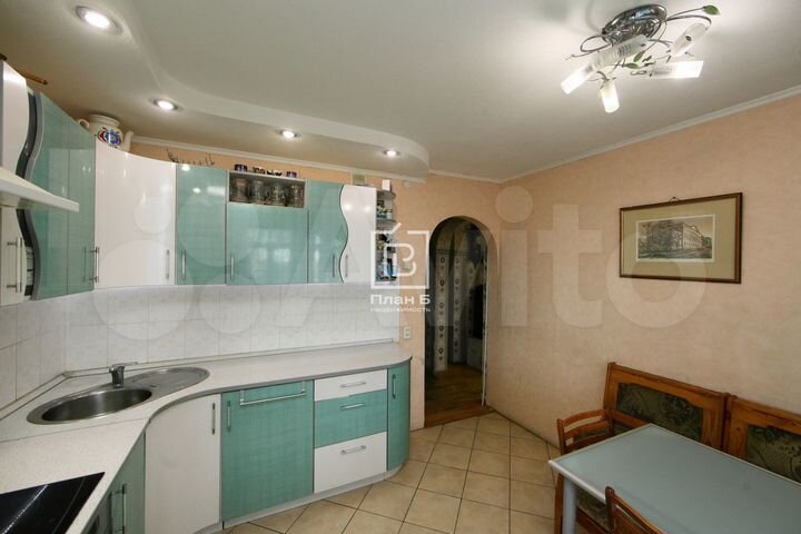 3-к. квартира, 71,6 м², 8/14 эт.