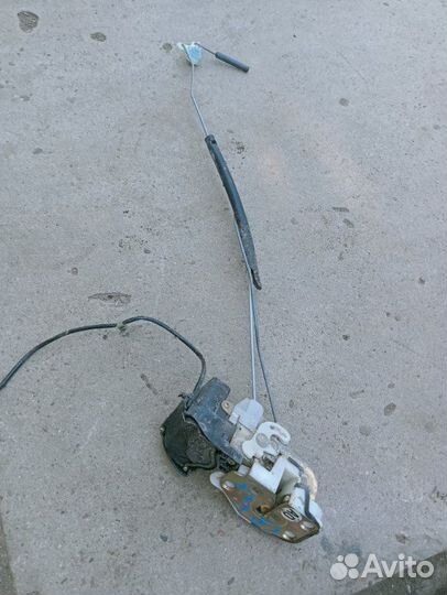 Замок задний правый Honda Cr-V RD1 B20Z 2001