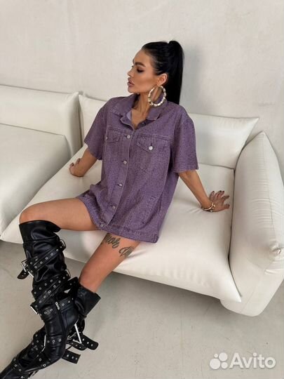 Женская Джинсовая рубашка усыпана стразами