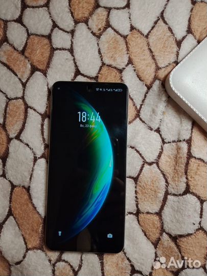 Infinix Smart 8 Plus, 4/64 ГБ