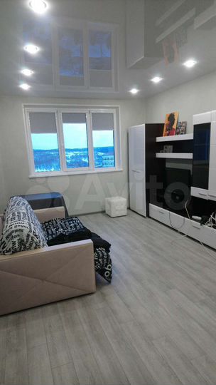 2-к. квартира, 57 м², 5/9 эт.