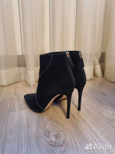 Ботильоны на шпильке 37 размер Tuna