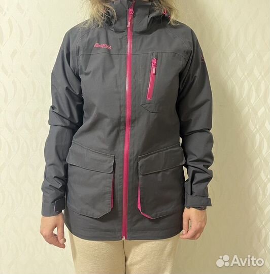 Мембранная куртка bergans folven XS