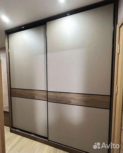 Шкаф купе на заказ / Встроенный шкаф купе / Шкаф