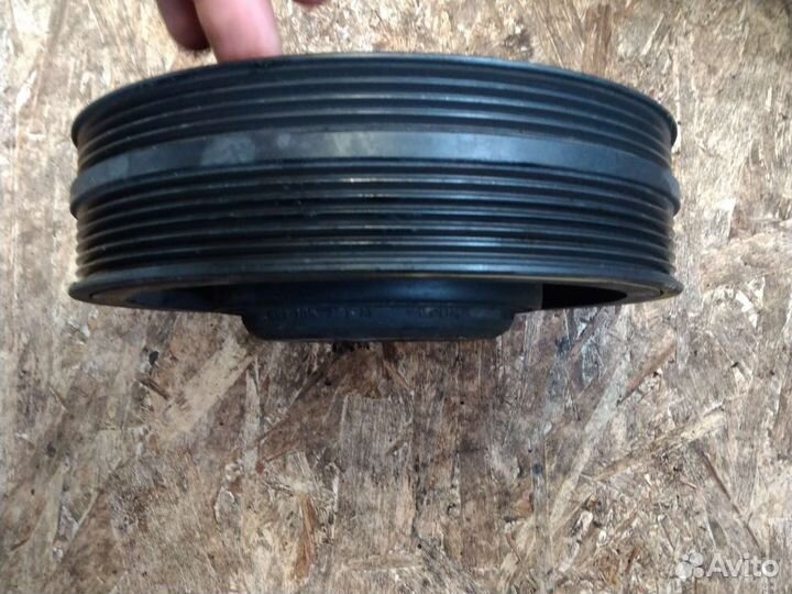 Шкив коленвал Audi A6 C5, VAG 059105251M