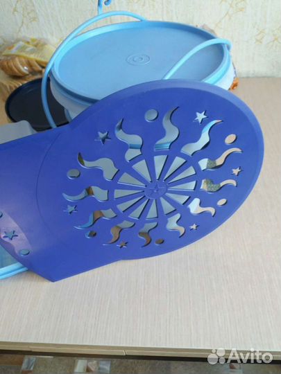 Хлебница и форма Tuppervare