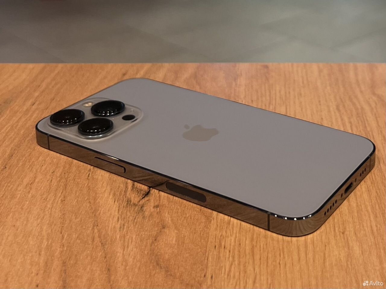 iPhone 13 Pro, 512 ГБ, SIM + eSIM