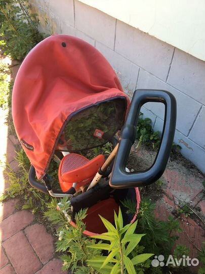 Детский трехколесный велосипед