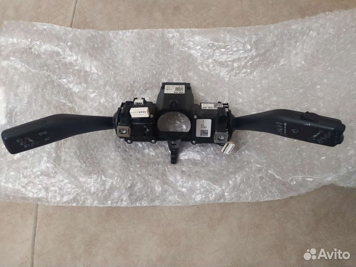 Подрулевой переключатель Тигуан