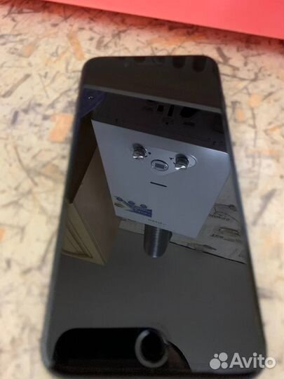 iPhone 8 Plus, 64 ГБ