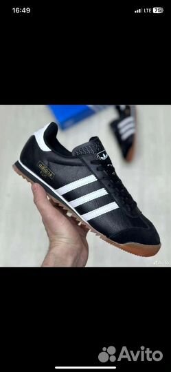 Кроссовки adidas