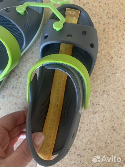 Новые сандалии crocs c13 30-31 размер