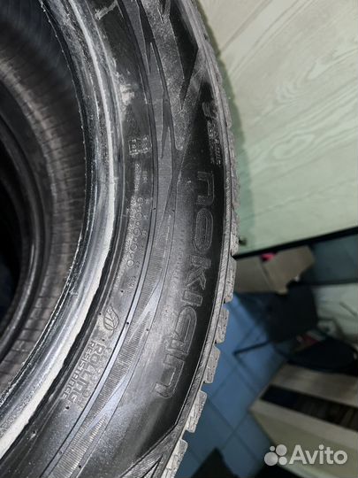 Nokian Tyres Hakkapeliitta R2 SUV 265/50 R20 111