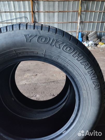 Yokohama Geolandar G94 215/70 R16