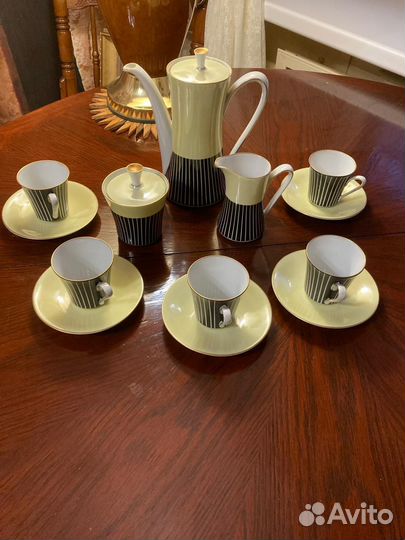 Кофейный и чайный сервизы ГДР