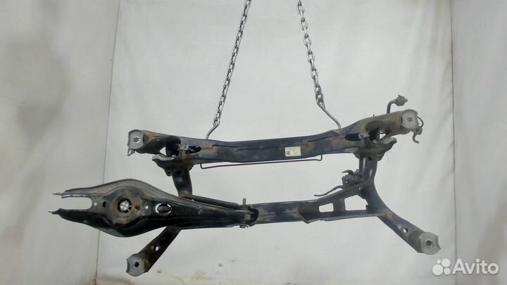 Балка подвески задняя Skoda SuperB 2015, 2017