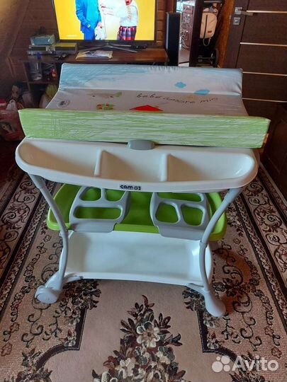 Детская ванночка с пеленальным столиком