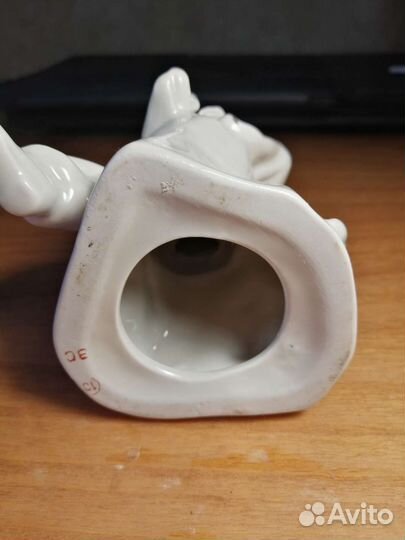 Фарфоровая статуэтка СССР