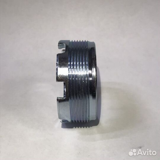 Гайка цилиндра ява 250/350 новая