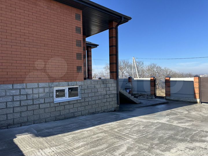 Дом 150 м² на участке 6 сот.