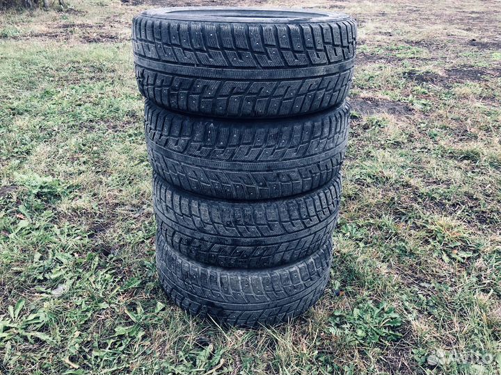 Kumho I'Zen KW22 235/50 R18