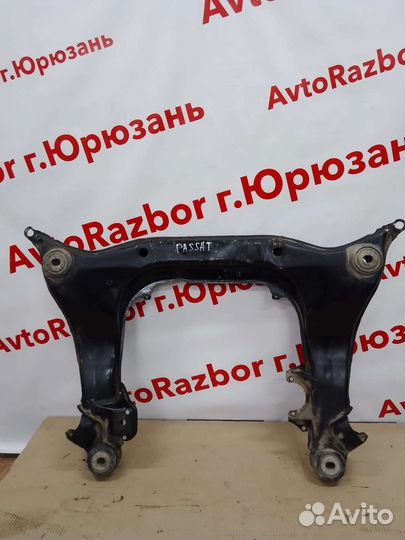 Передний подрамник Volkswagen Passat B5