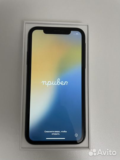 iPhone 11, 64 ГБ