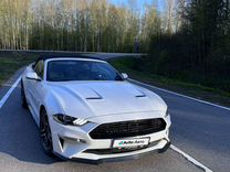 Ford Mustang 2.3 AT, 2017, 61 500 км, с пробегом, цена 2 850 000 руб.