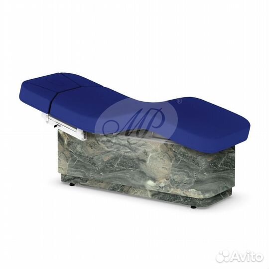 Кушетка массажная с вырезом