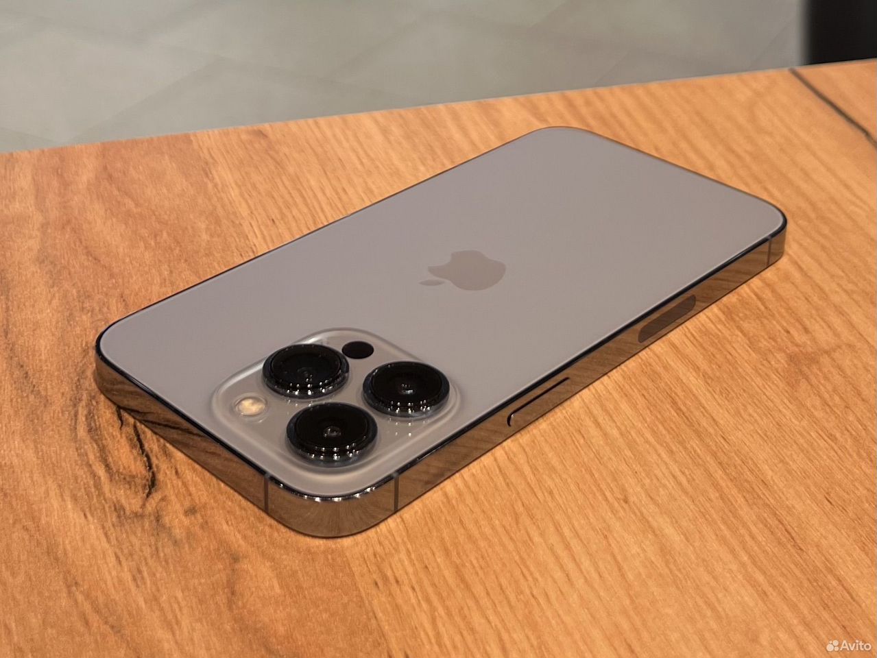 iPhone 13 Pro, 128 ГБ, SIM + eSIM