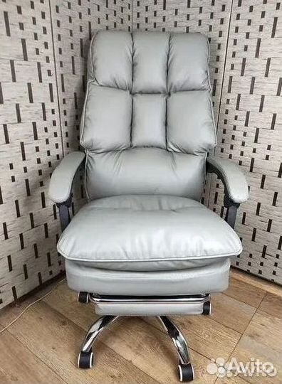 Компьютерное кресло офисное с функцией массажа