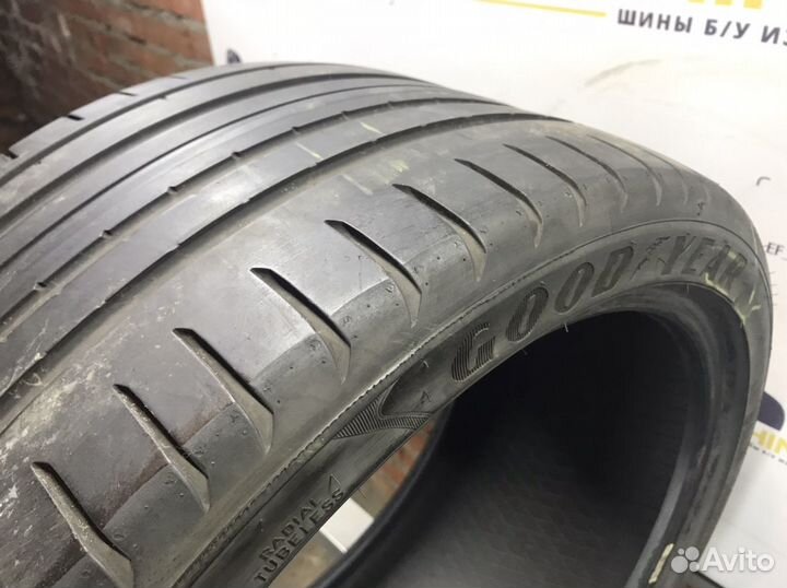 Goodyear Eagle F1 A/S-C 295/30 R19