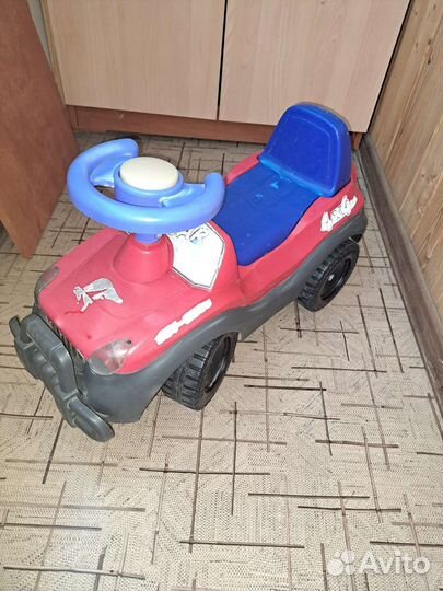 Машинка каталка