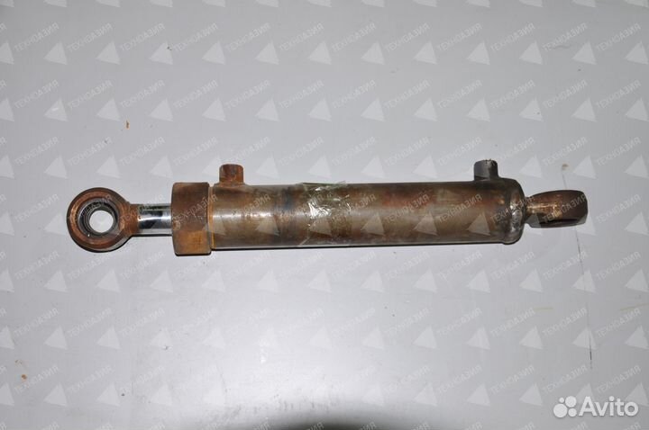 Гидроцилиндр поворота (рулевой) ZL920/ZL926