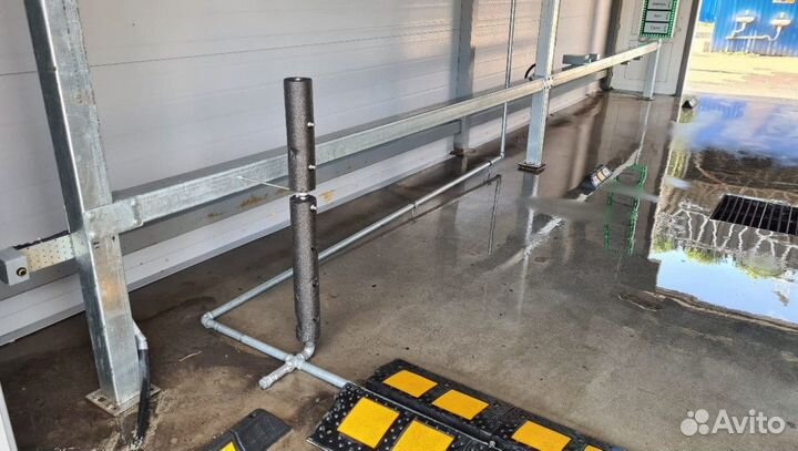 Робот автомойка